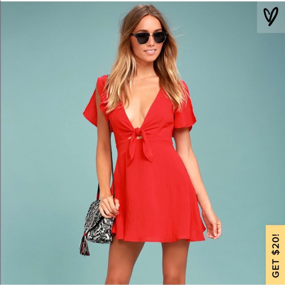 Lulu’s Front Tie Flutter Sleeve Red Dress XS